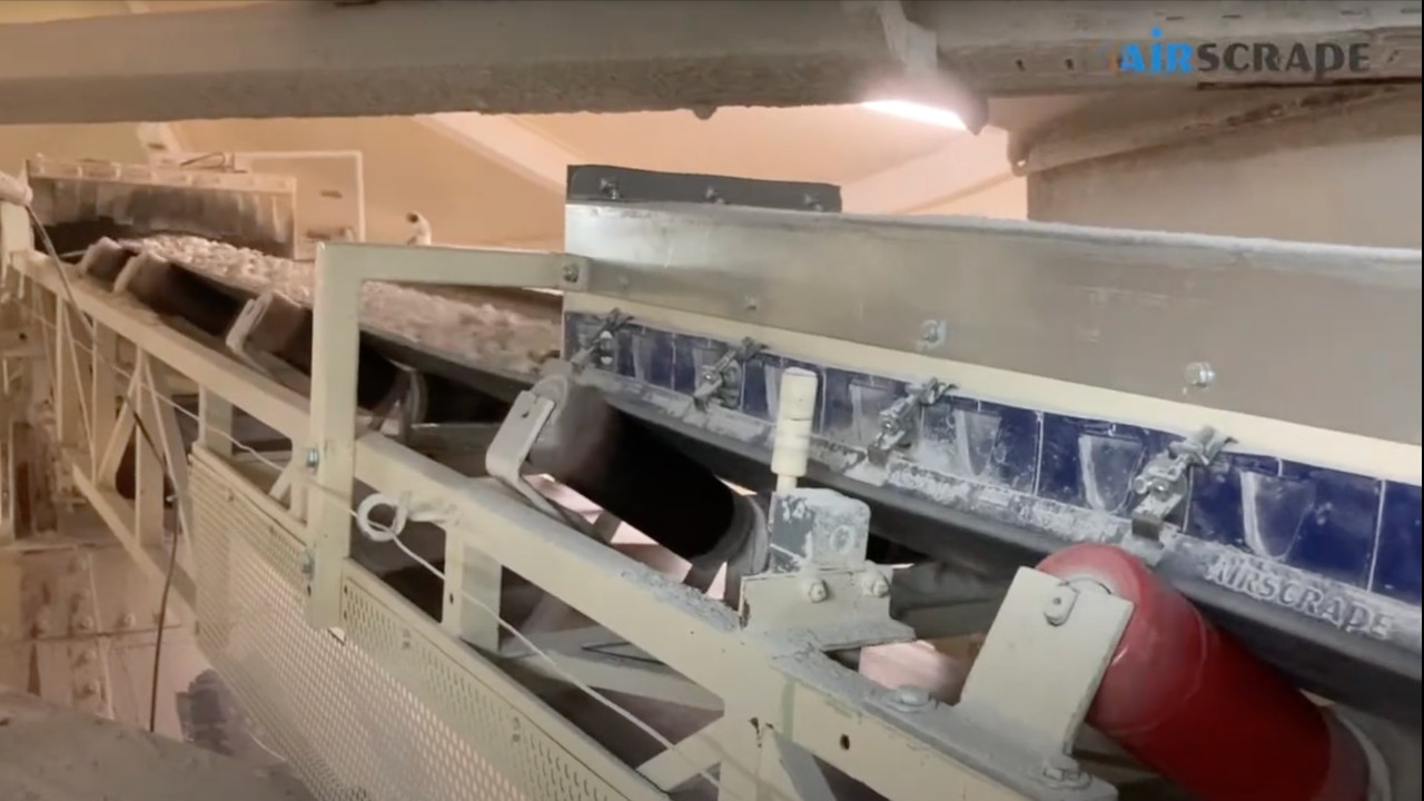 AirScrape: New conveyor skirting for your transfer points