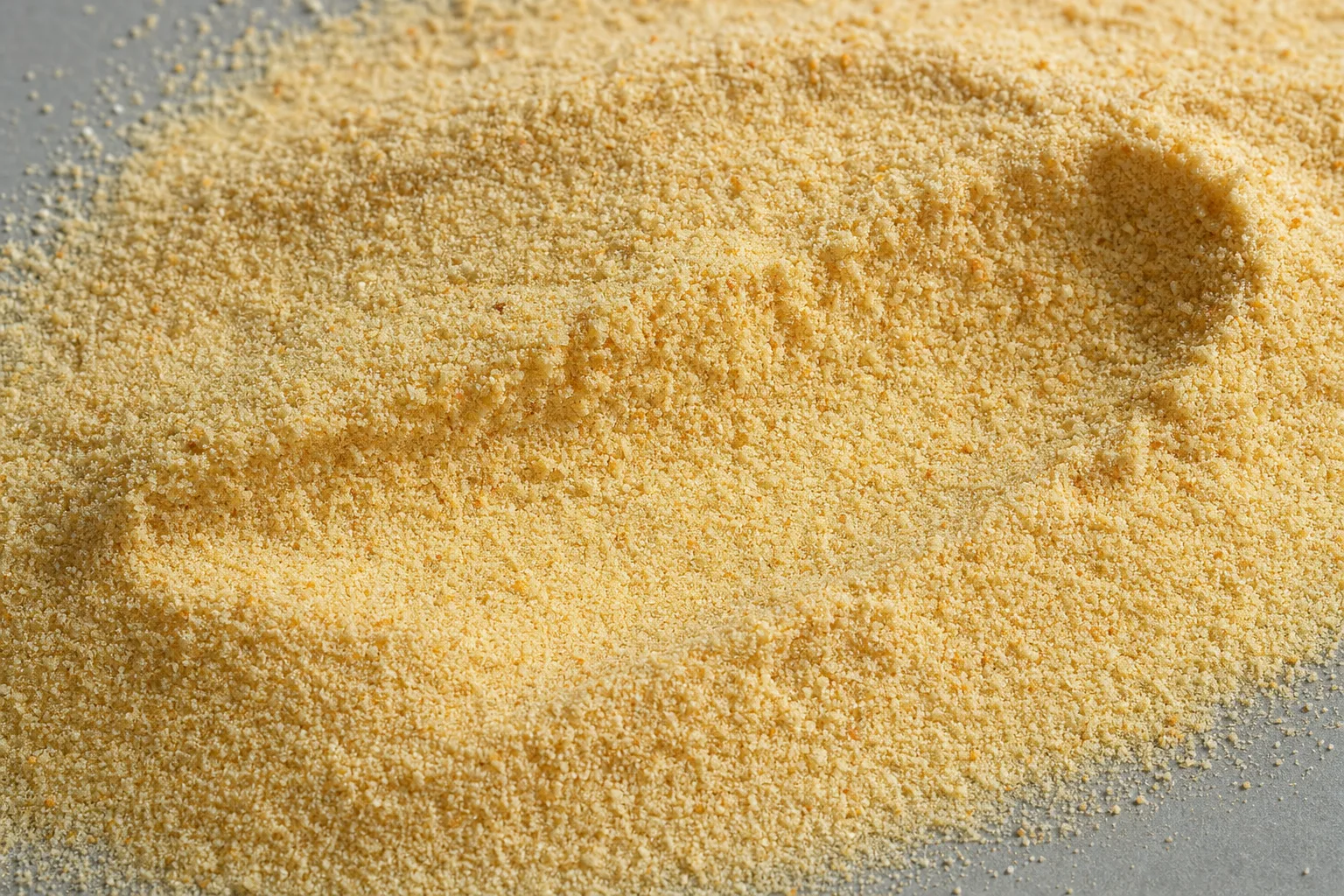 Close-up of potato chips & snack foods, showing particle size and texture.