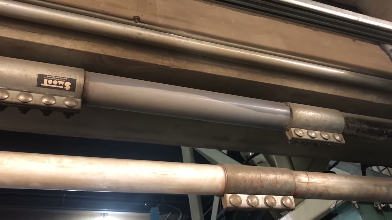 Dense Phase Conveying in the Test Laboratory video frame